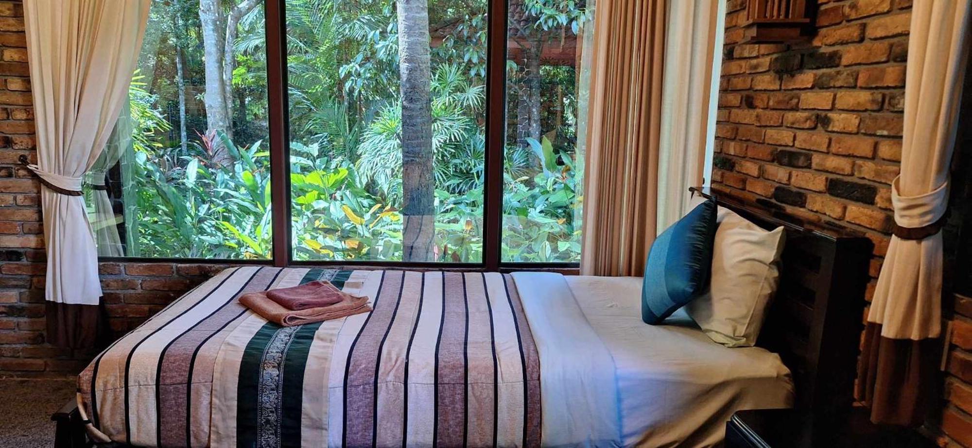 Hotel Khaosok And Spa Khao Sok National Park Zewnętrze zdjęcie