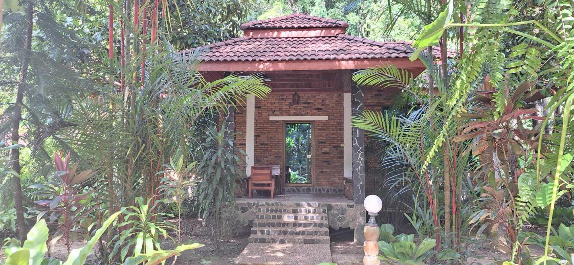 Hotel Khaosok And Spa Khao Sok National Park Zewnętrze zdjęcie