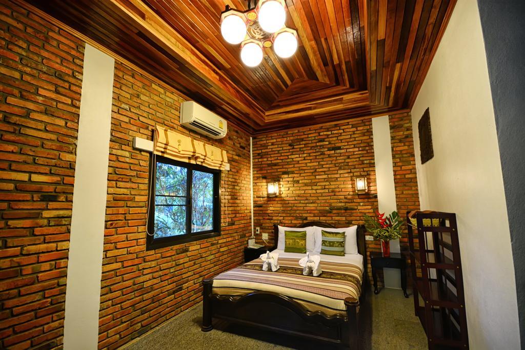Hotel Khaosok And Spa Khao Sok National Park Zewnętrze zdjęcie